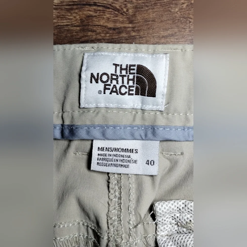 The North Face Men's Khaki Chinos  (40)